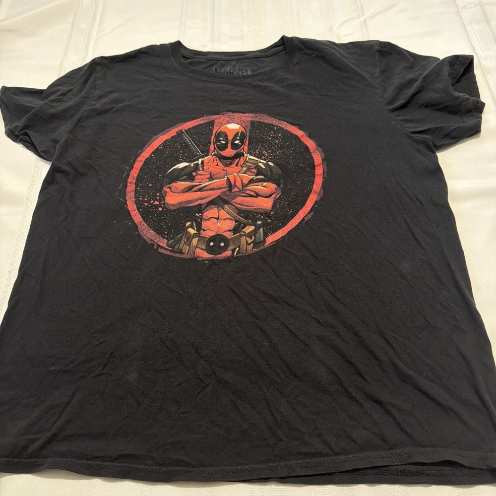 Marvel Deadpool Graphic T-Shirt Mens XL Black Short Sleeve Crewneck Comic Tee